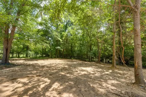 223 An County Road 4250 Palestine TX 75803