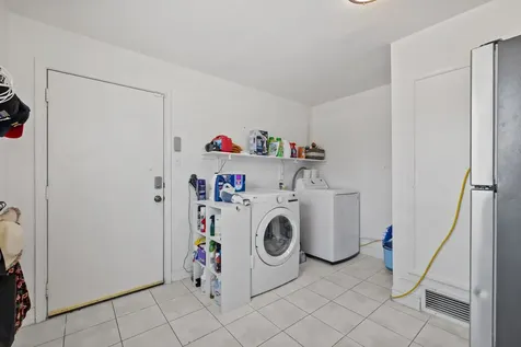 654 N Flamingo Drive Seabrook TX 77586