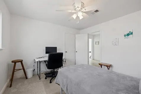 654 N Flamingo Drive Seabrook TX 77586