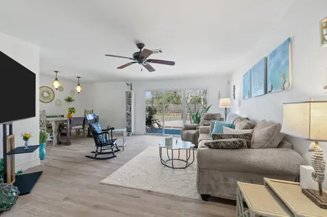 654 N Flamingo Drive Seabrook TX 77586