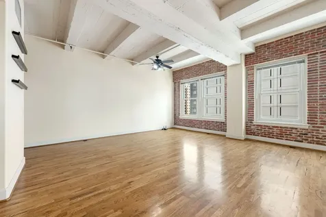 1120 Texas Street 7d Houston TX 77002