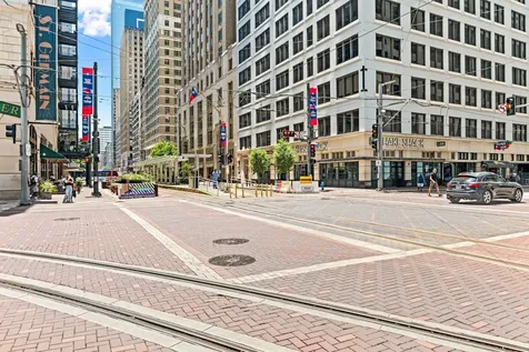 1120 Texas Street 7d Houston TX 77002