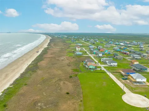 188 Ocean Shores Drive Crystal Beach TX 77650