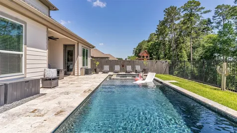 10302 Horseshoe Lake Trail Conroe TX 77384