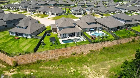 10302 Horseshoe Lake Trail Conroe TX 77384