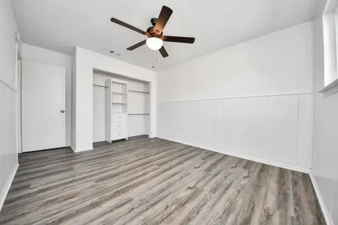 10358 Hammerly Boulevard 18 Houston TX 77043