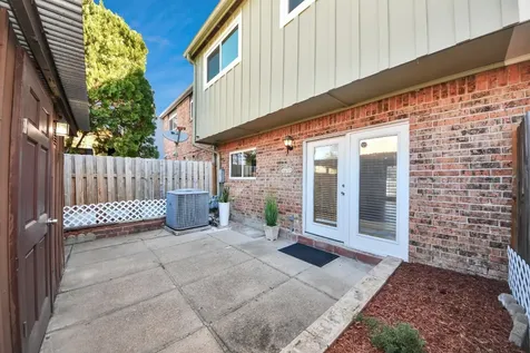 10358 Hammerly Boulevard 18 Houston TX 77043