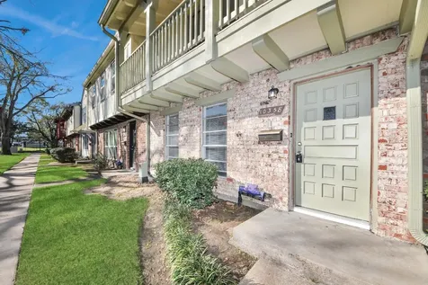 10358 Hammerly Boulevard 18 Houston TX 77043