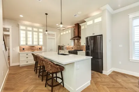 2308 Bernardo De Galvez Galveston TX 77550