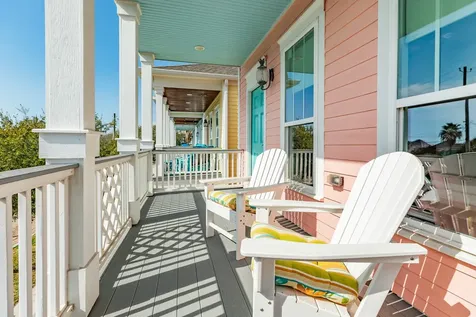 2308 Bernardo De Galvez Galveston TX 77550