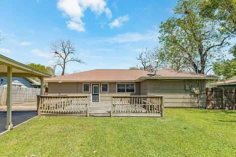 120 Palm Lane Lake Jackson TX 77566