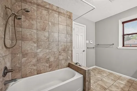 11730 Dorrance Lane Meadows Place TX 77477