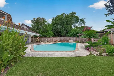 11730 Dorrance Lane Meadows Place TX 77477