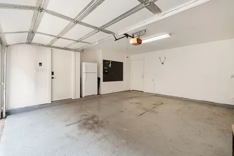 548 Westcross Street Houston TX 77018