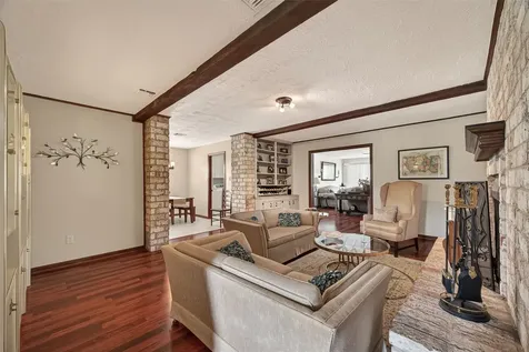 306 W Castle Harbour Drive Friendswood TX 77546