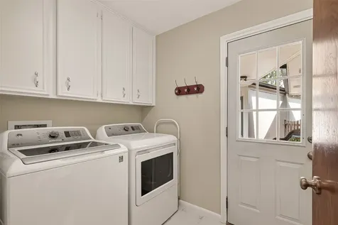 306 W Castle Harbour Drive Friendswood TX 77546