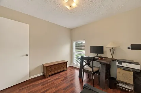 306 W Castle Harbour Drive Friendswood TX 77546