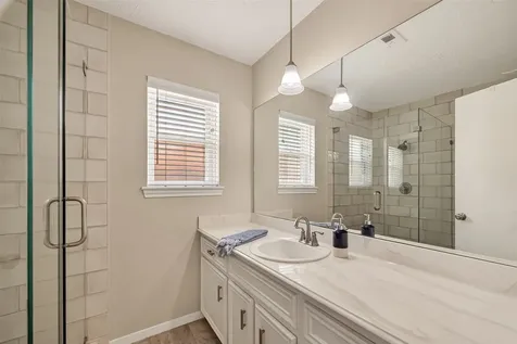 306 W Castle Harbour Drive Friendswood TX 77546