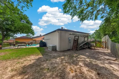 306 W Castle Harbour Drive Friendswood TX 77546