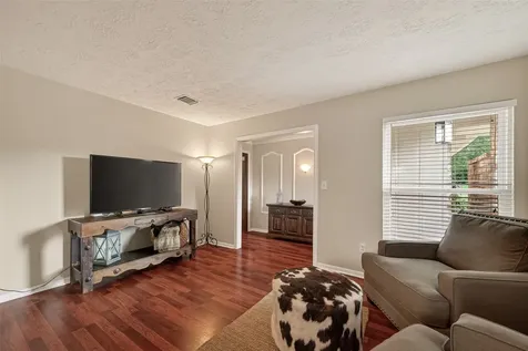 306 W Castle Harbour Drive Friendswood TX 77546