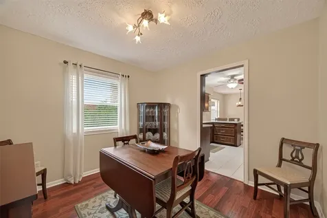 306 W Castle Harbour Drive Friendswood TX 77546
