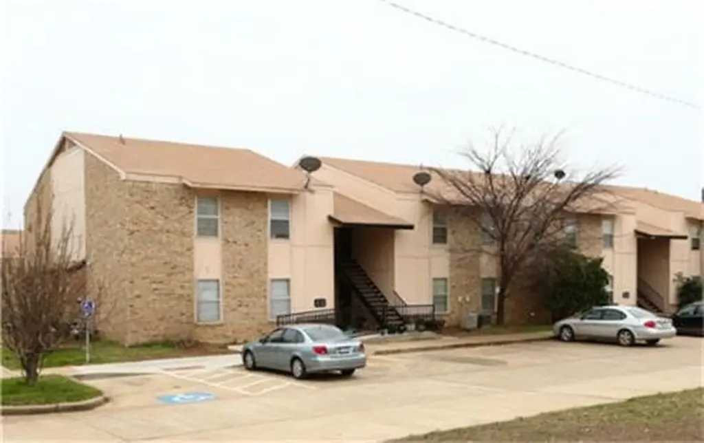500 E 7th Street Springtown TX 76082