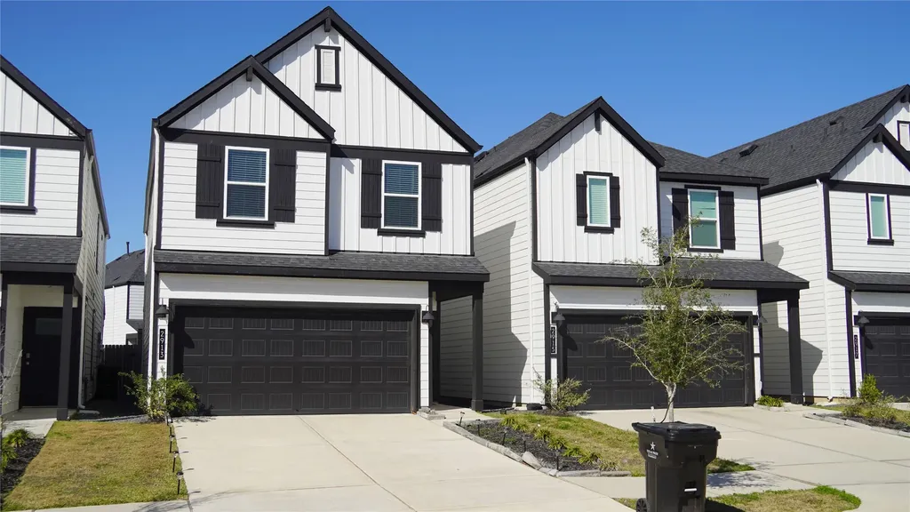 2913 Crown Gate Drive Houston TX 77047