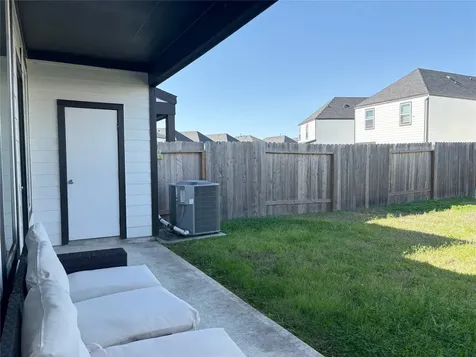 2913 Crown Gate Drive Houston TX 77047