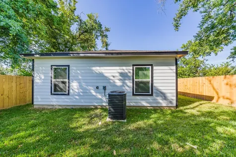 3206 Roland Street Houston TX 77026