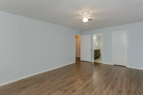 2146 Greenbriar Colony Drive 3 Houston TX 77032