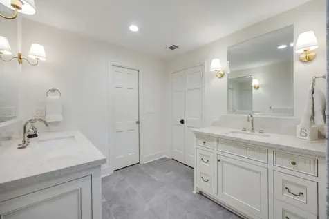 10011 Burgoyne Road Houston TX 77042