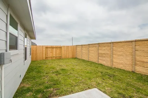 5722 Plantation Forest Drive Katy TX 77449