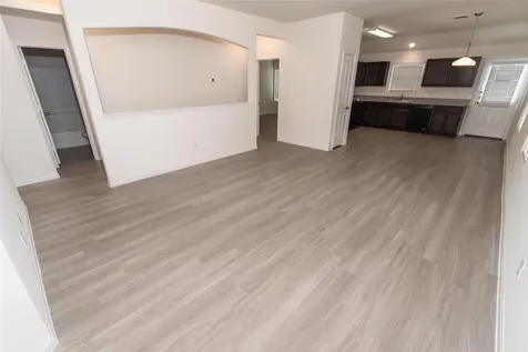 5722 Plantation Forest Drive Katy TX 77449