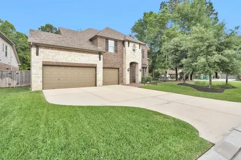 106 Cliftons Curve Way Montgomery TX 77316