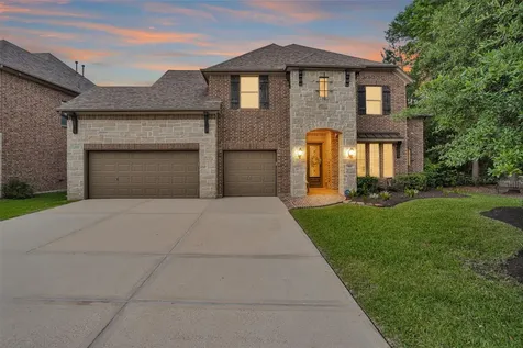 106 Cliftons Curve Way Montgomery TX 77316
