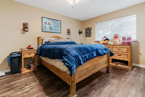 609 Marion Lane West Columbia TX 77486