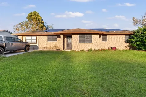 609 Marion Lane West Columbia TX 77486
