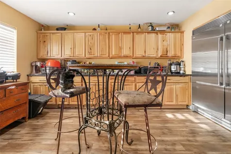 609 Marion Lane West Columbia TX 77486