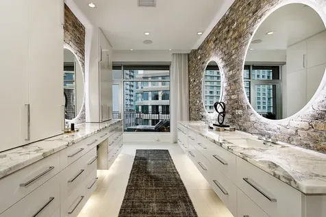 1 Waterway Court 5-b The Woodlands TX 77380