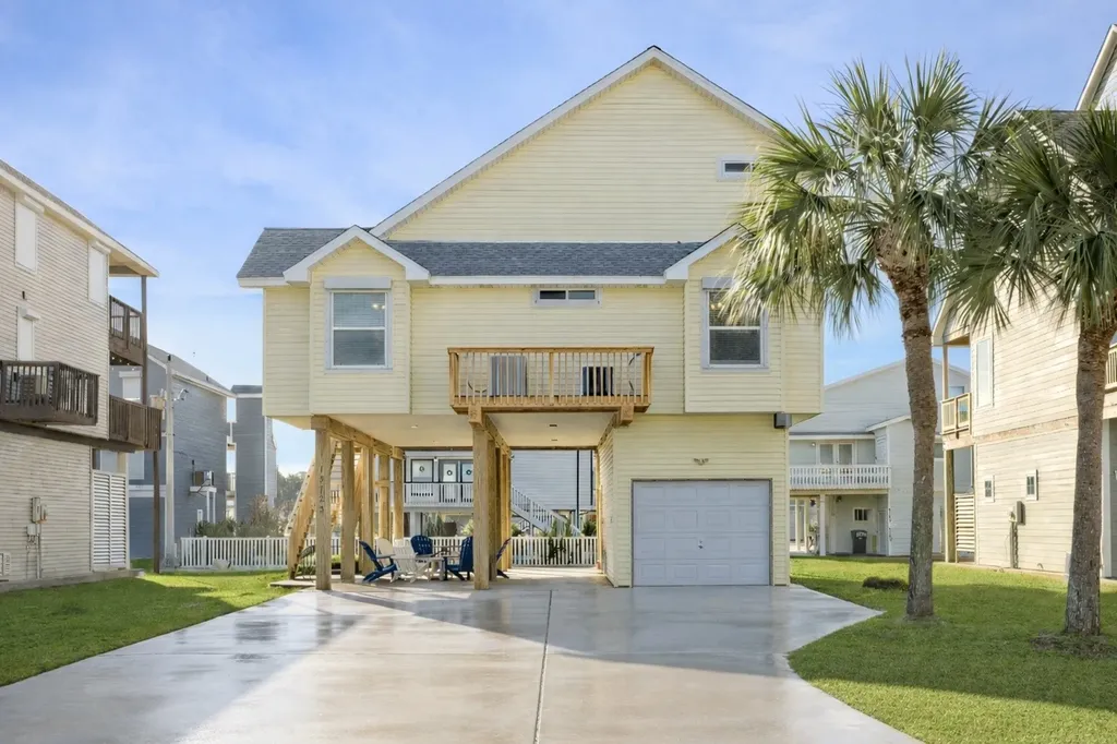 13723 Pirates Beach Boulevard Galveston TX 77554