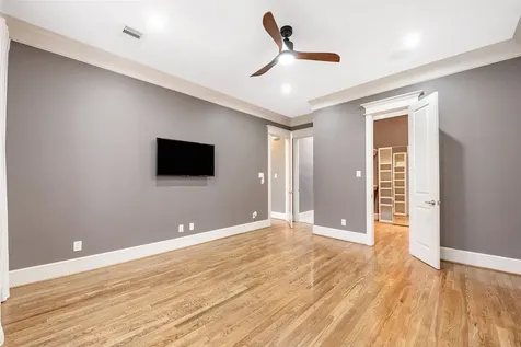 212 W 6th Street Houston TX 77007