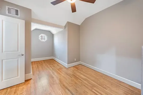 212 W 6th Street Houston TX 77007