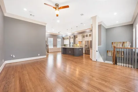 212 W 6th Street Houston TX 77007