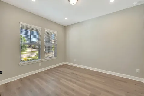11903 Greenwood Drive Mont Belvieu TX 77523