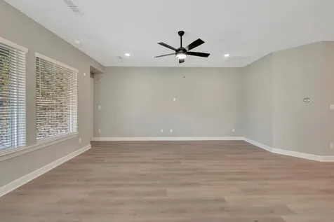 11903 Greenwood Drive Mont Belvieu TX 77523