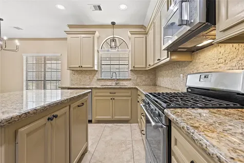 110 Abner Lane Montgomery TX 77356