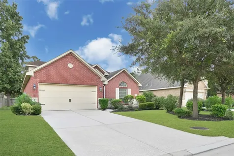 31 Hearthwick Road Tomball TX 77375
