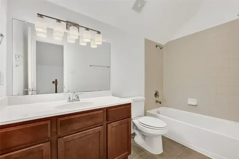 31 Hearthwick Road Tomball TX 77375