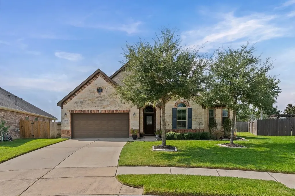 13950 Ginger Rose Court Pearland TX 77584