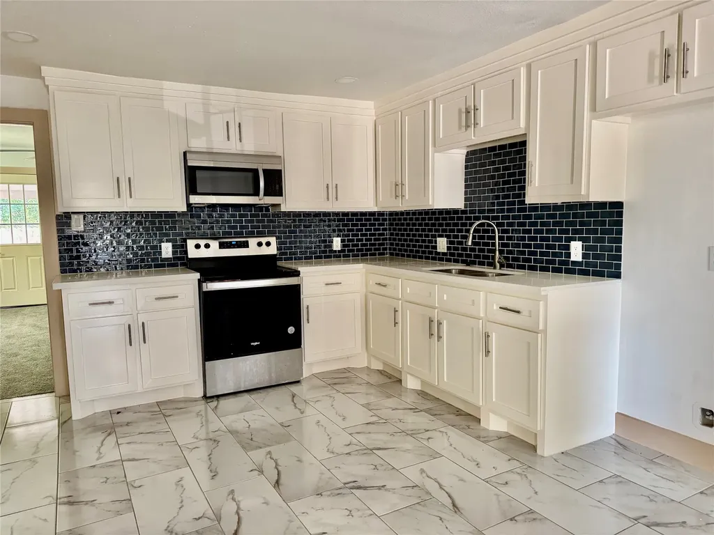 4613 Dewberry Street Houston TX 77021